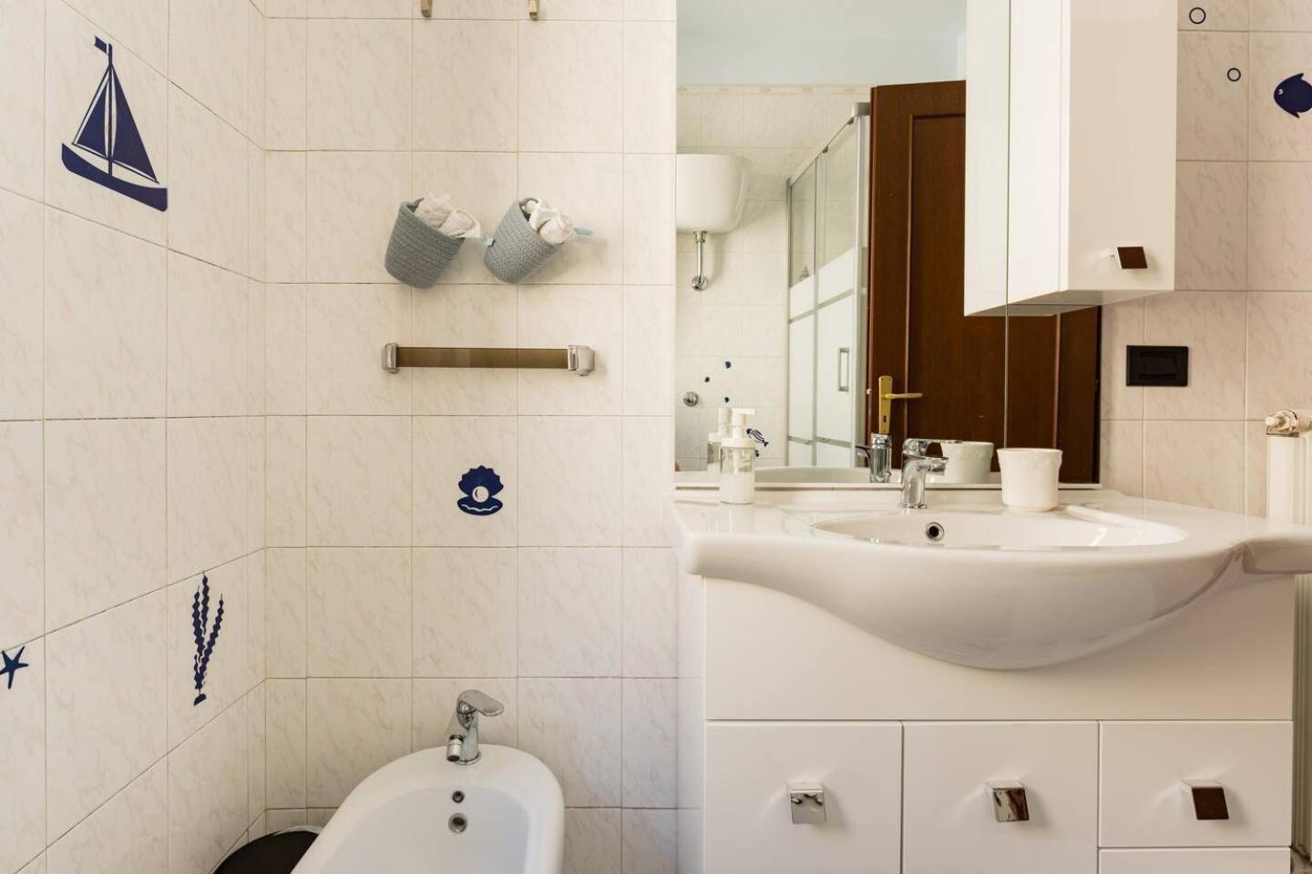 Bluemar Guest House Castellammare di Stabia Exterior photo